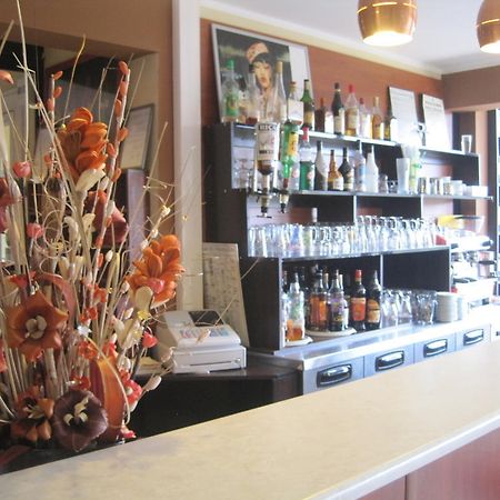 Hotel Restaurant Rive Gauche Bessines-sur-Gartempe 외부 사진
