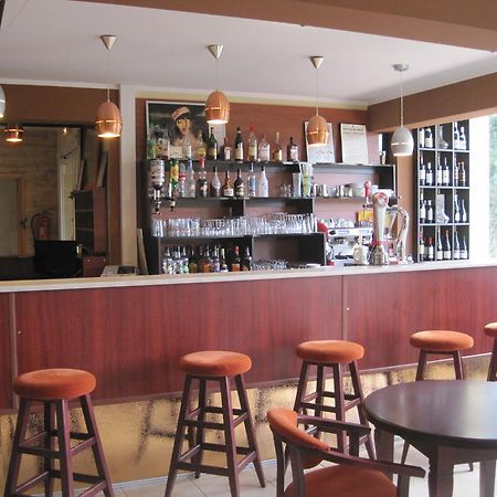 Hotel Restaurant Rive Gauche Bessines-sur-Gartempe 외부 사진