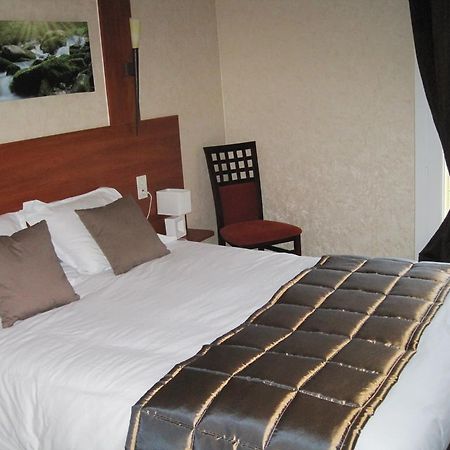 Hotel Restaurant Rive Gauche Bessines-sur-Gartempe 외부 사진