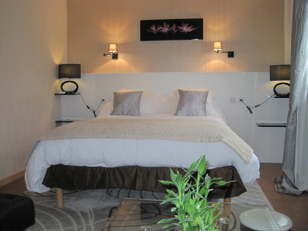 Hotel Restaurant Rive Gauche Bessines-sur-Gartempe 객실 사진