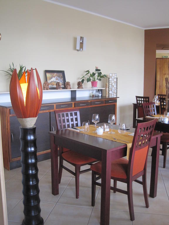 Hotel Restaurant Rive Gauche Bessines-sur-Gartempe 외부 사진
