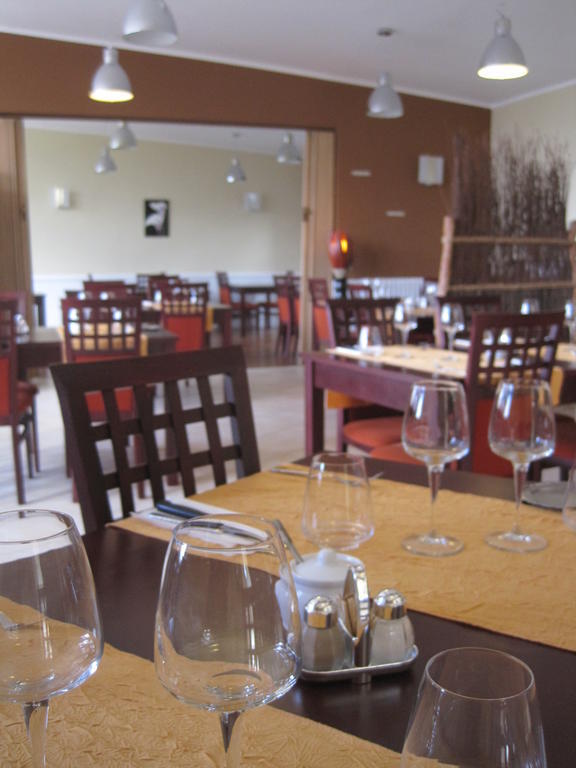 Hotel Restaurant Rive Gauche Bessines-sur-Gartempe 외부 사진