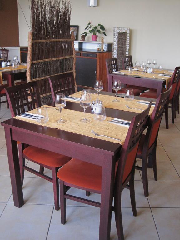 Hotel Restaurant Rive Gauche Bessines-sur-Gartempe 외부 사진